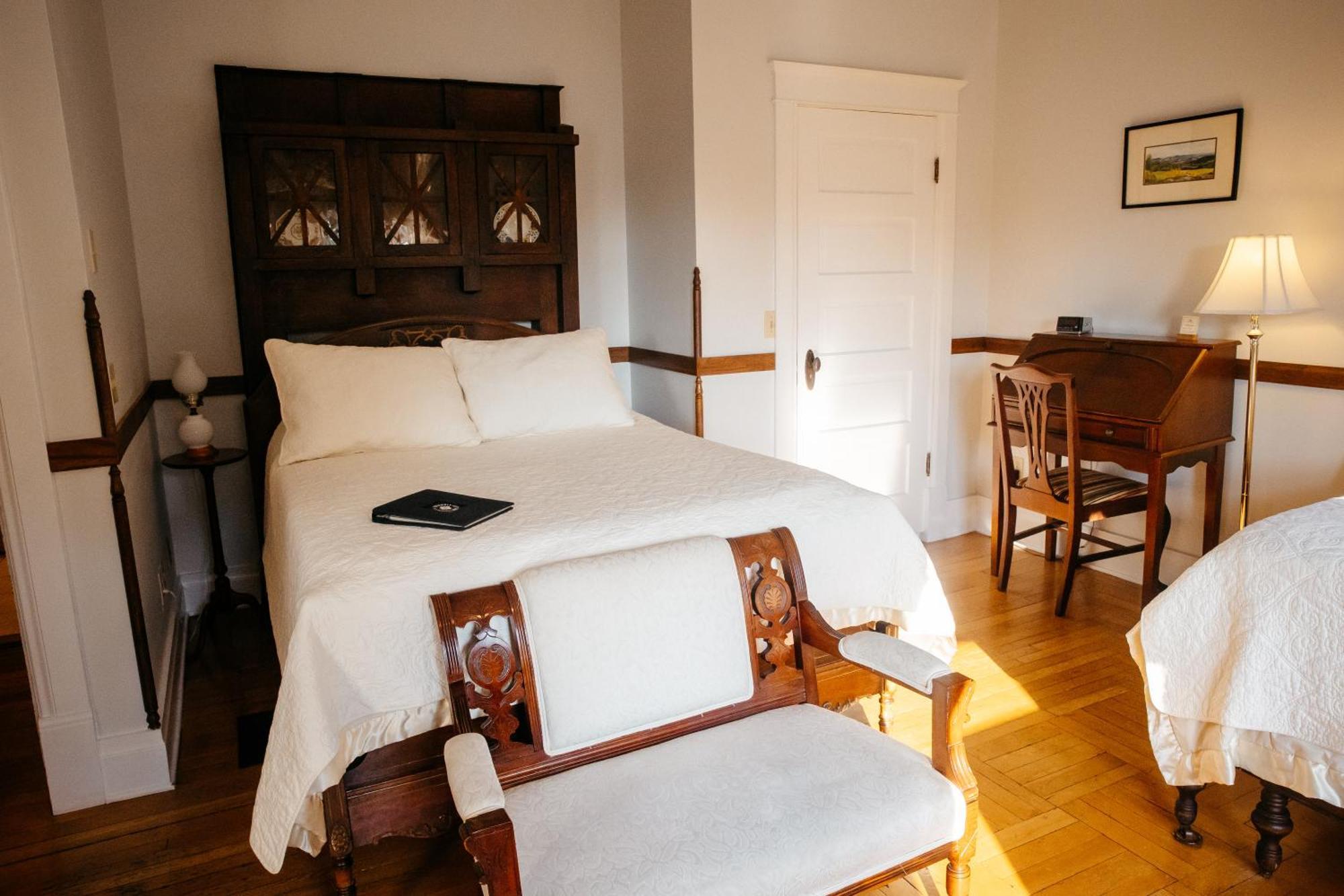 Friendly City Inn B&B Harrisonburg Esterno foto